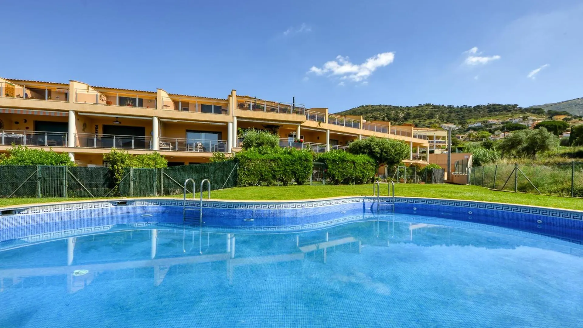 Sun Village 2 P4 - Immo Barneda Palau Saverdera