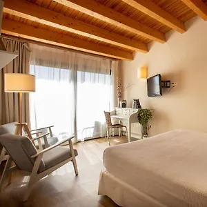 Boutique Niu De Sol - Designed For Adults Palau Saverdera